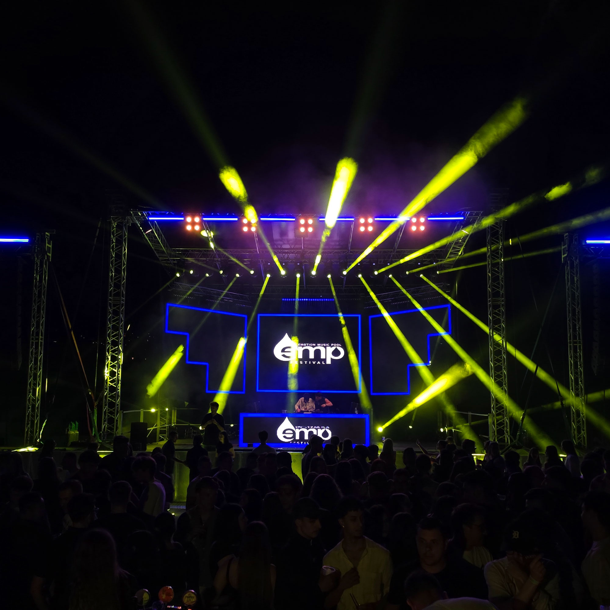 Impianto audio concerto Davide Van De Sfroos