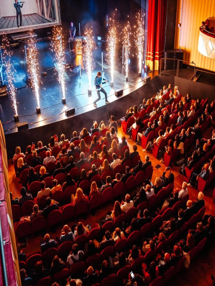 Allestimento tecnico per teatro e musical